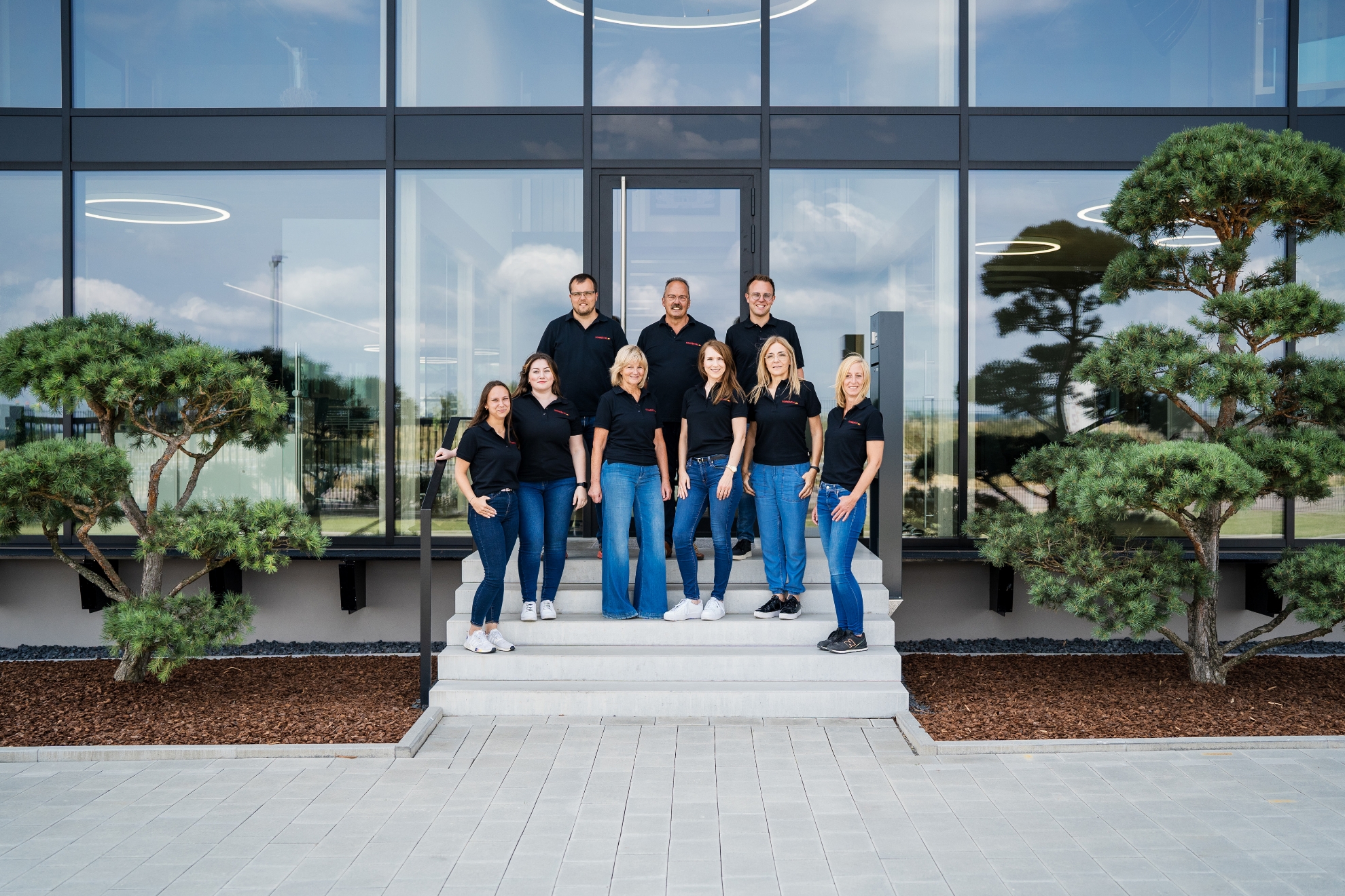 Team Img mit Lkw